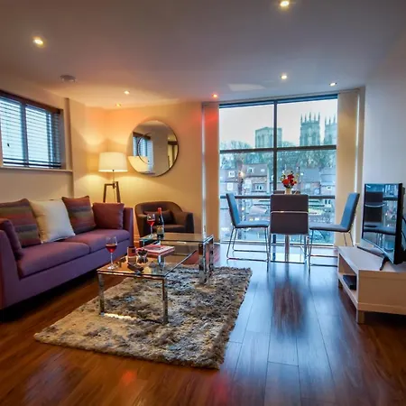 Apartment Aspire 6 York